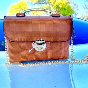 ‼️Brown detailed design purse‼️